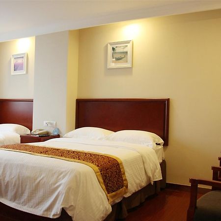 Greentree Inn Shandong Qingdao Development District Sdust Express Hotel Eksteriør billede
