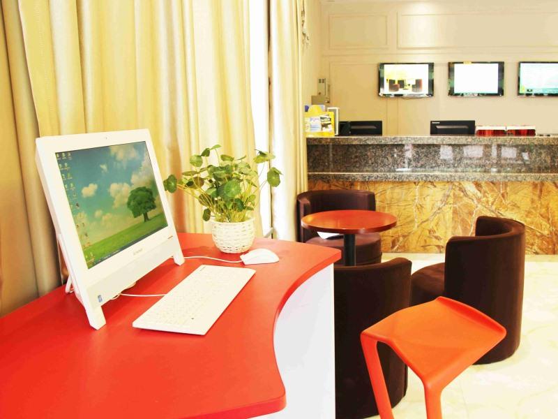 Greentree Inn Shandong Qingdao Development District Sdust Express Hotel Eksteriør billede