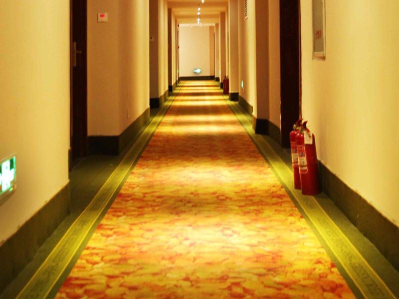 Greentree Inn Shandong Qingdao Development District Sdust Express Hotel Eksteriør billede