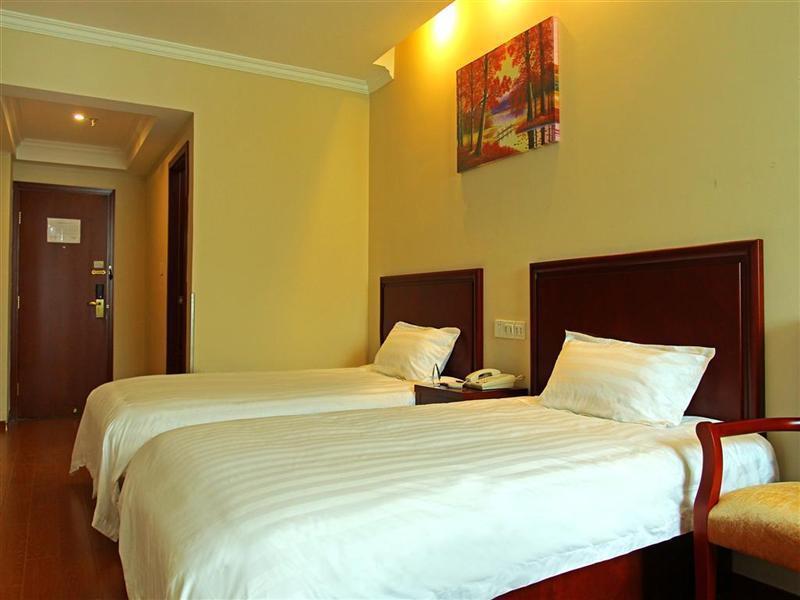 Greentree Inn Shandong Qingdao Development District Sdust Express Hotel Eksteriør billede
