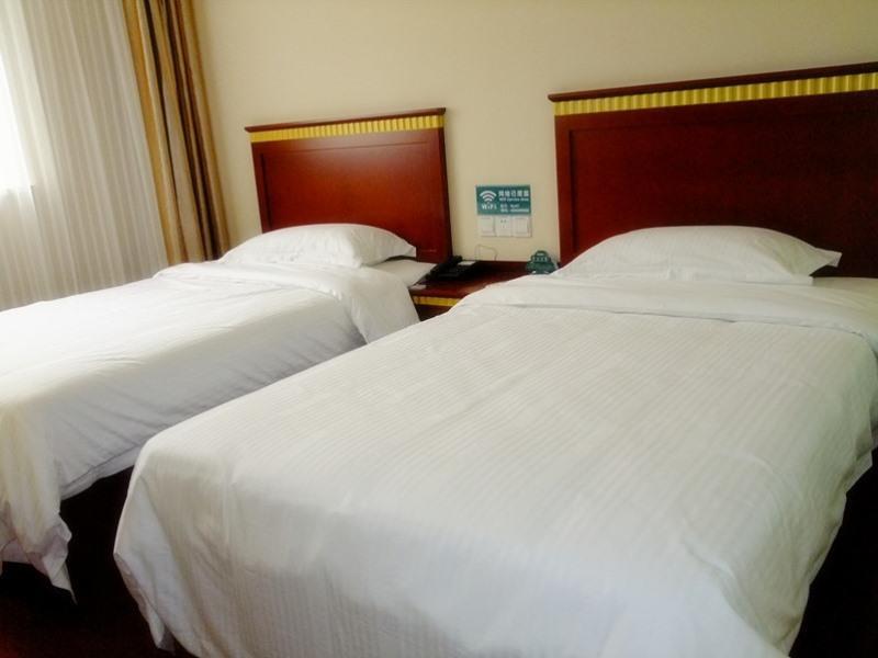 Greentree Inn Shandong Qingdao Development District Sdust Express Hotel Eksteriør billede