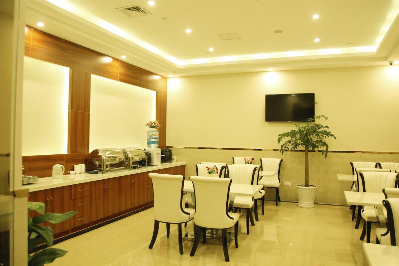 Greentree Inn Shandong Qingdao Development District Sdust Express Hotel Eksteriør billede