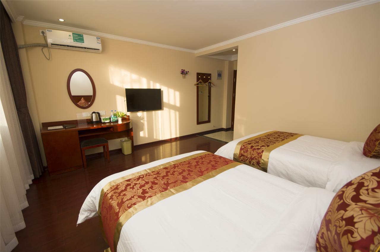Greentree Inn Shandong Qingdao Development District Sdust Express Hotel Eksteriør billede