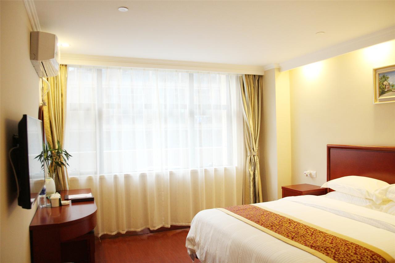 Greentree Inn Shandong Qingdao Development District Sdust Express Hotel Eksteriør billede
