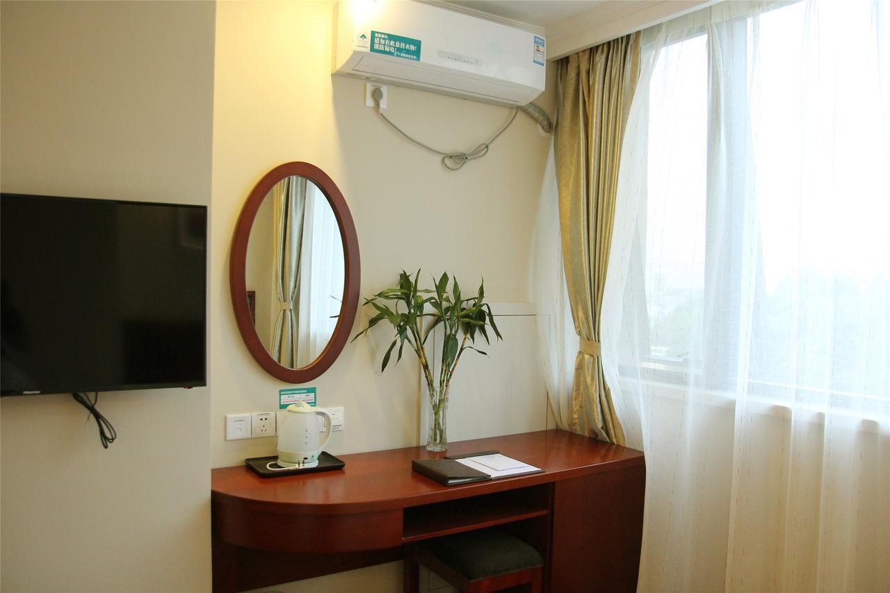 Greentree Inn Shandong Qingdao Development District Sdust Express Hotel Eksteriør billede