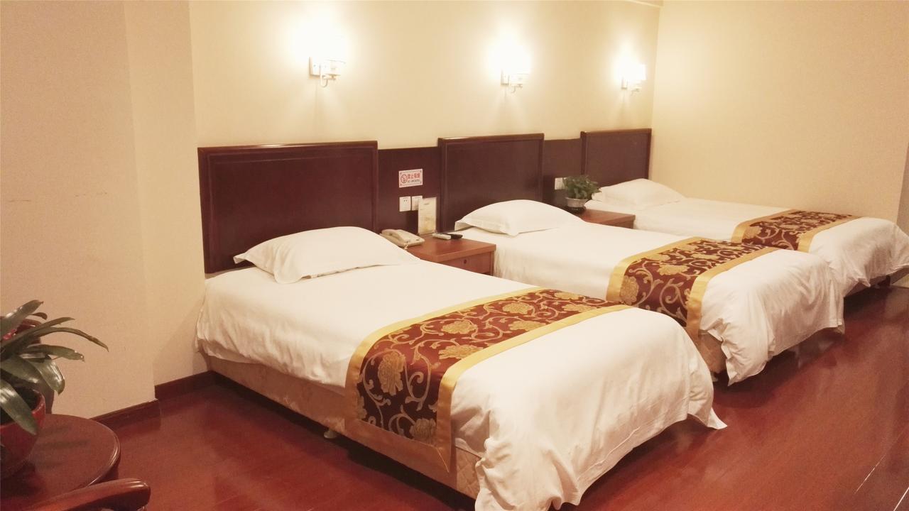 Greentree Inn Shandong Qingdao Development District Sdust Express Hotel Eksteriør billede