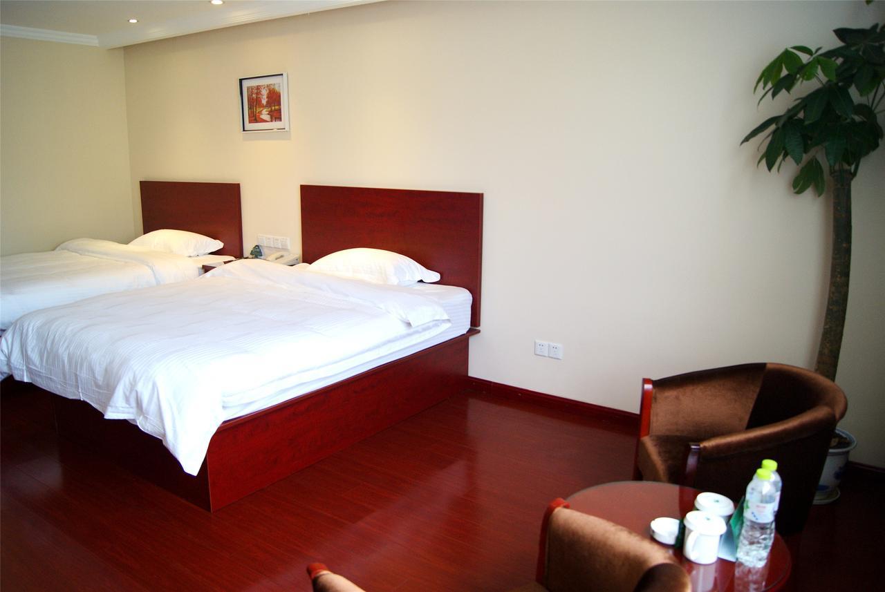 Greentree Inn Shandong Qingdao Development District Sdust Express Hotel Eksteriør billede